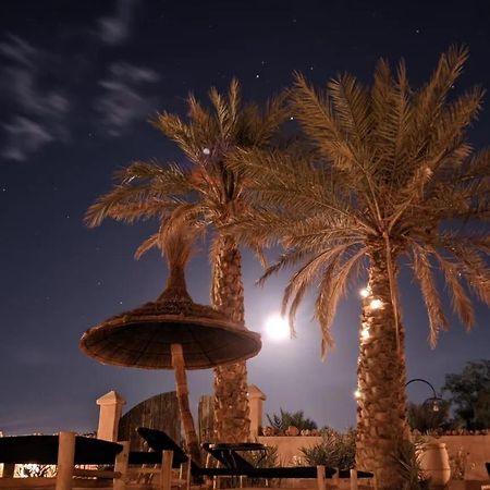Riadsuerteloca Merzouga Hassilabied Luaran gambar Fountain at the Oasis of Mara