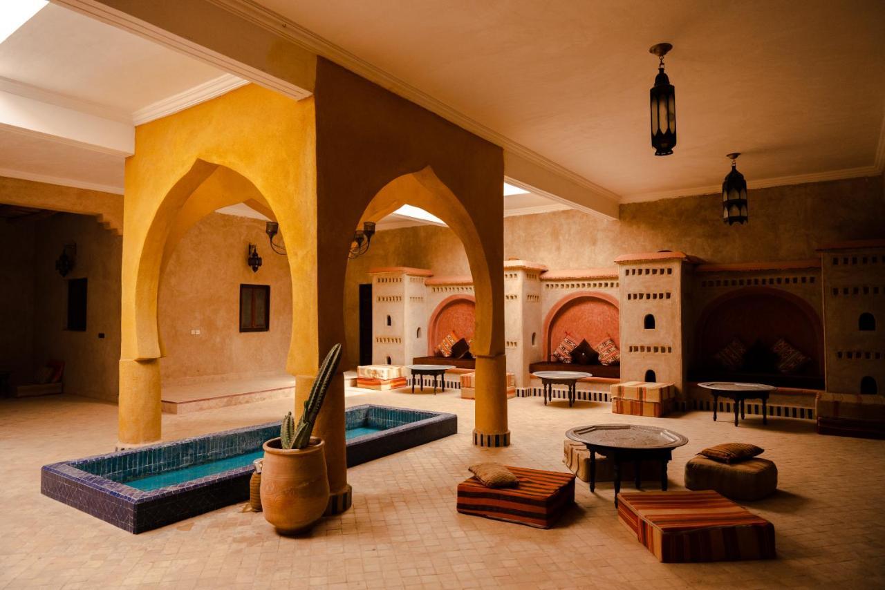 Riadsuerteloca Merzouga Hassilabied Luaran gambar The interior of a hammam in Marrakech, Morocco