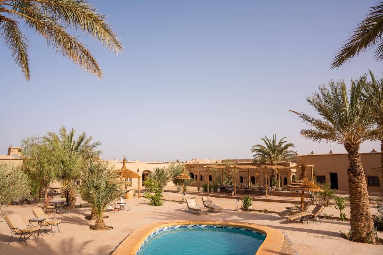 Riadsuerteloca Merzouga Hassilabied Luaran gambar The swimming pool at the hotel