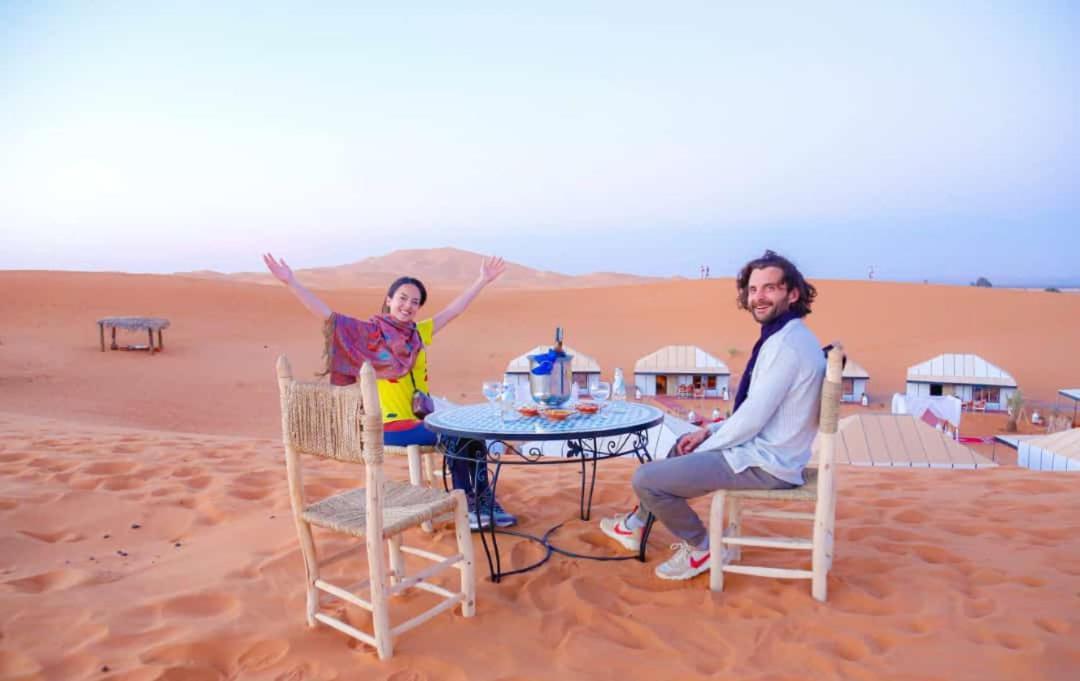 Riadsuerteloca Merzouga Hassilabied Luaran gambar