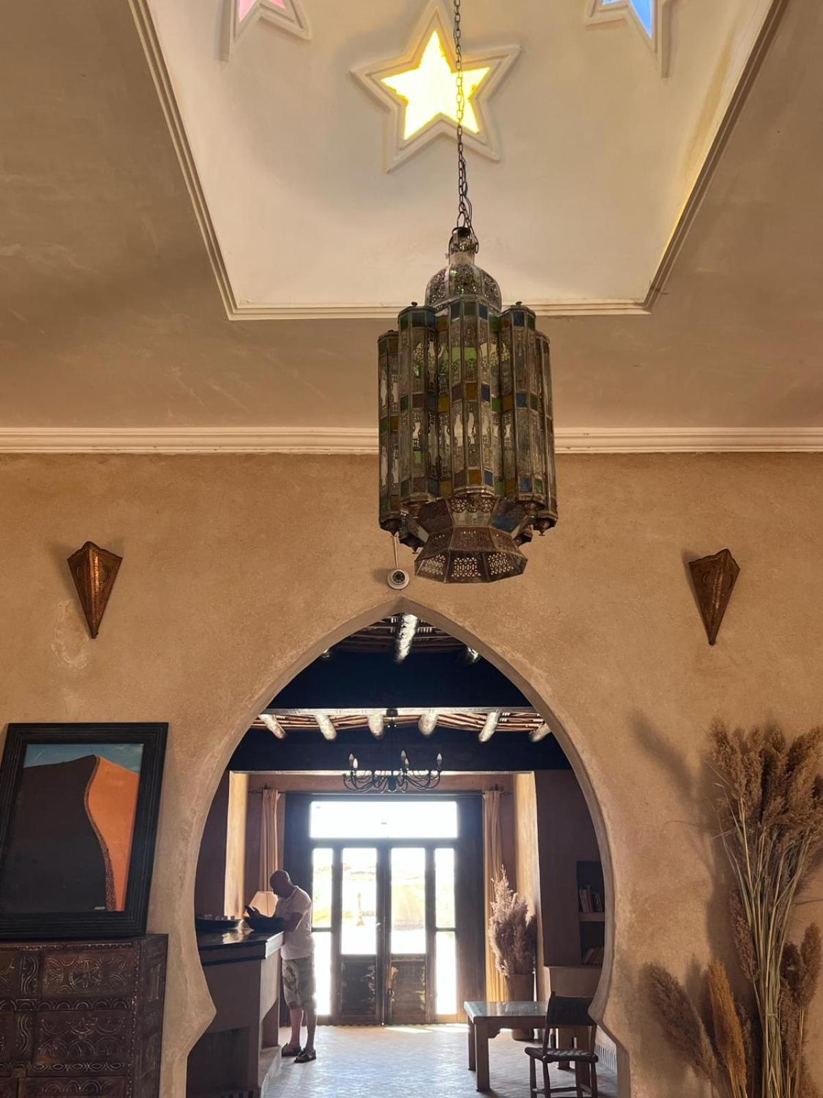 Riadsuerteloca Merzouga Hassilabied Luaran gambar The interior of the house