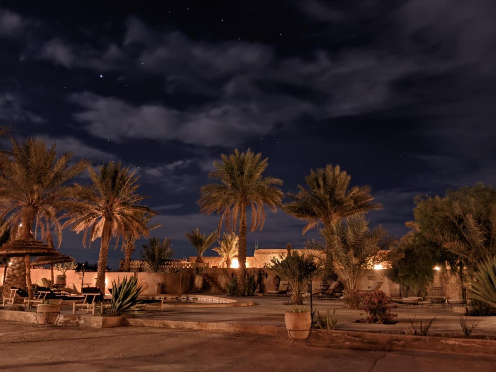Riadsuerteloca Merzouga Hassilabied Luaran gambar Al-Qatif at night