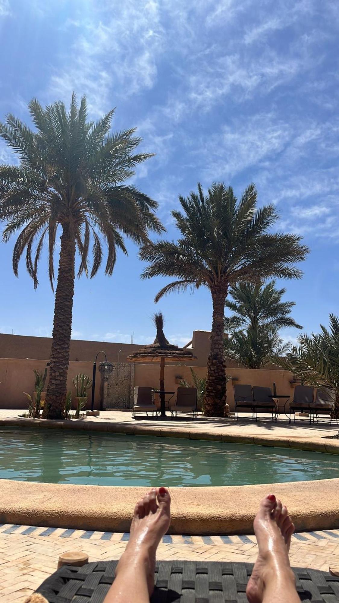 Riadsuerteloca Merzouga Hassilabied Luaran gambar The Desert Garden